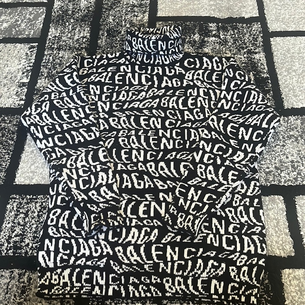 Balenciaga wool turtleneck pullover